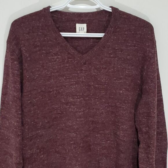 GAP medium maroon vneck long sleeve sweater - Picture 2 of 6